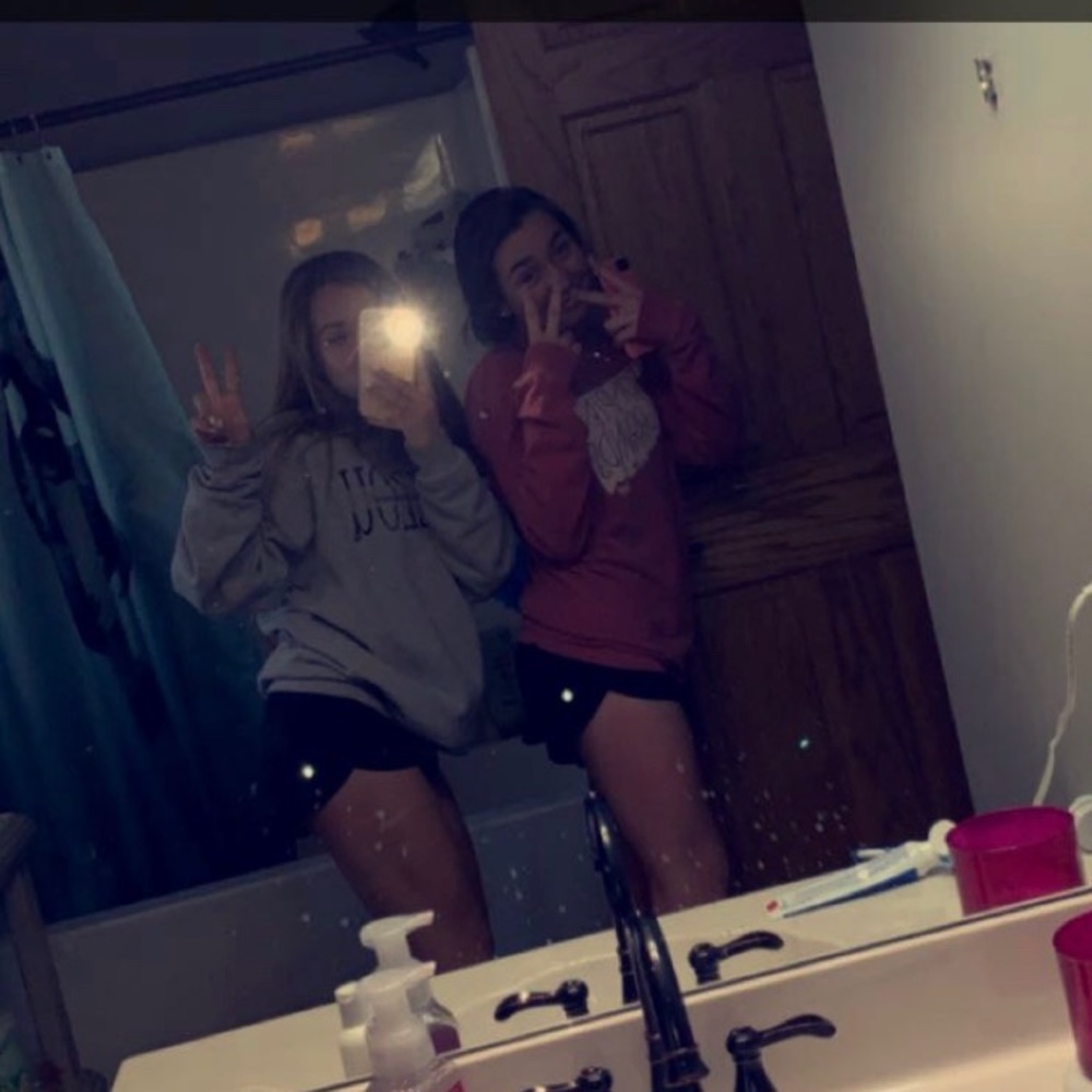 Meet your Posher, Taylor